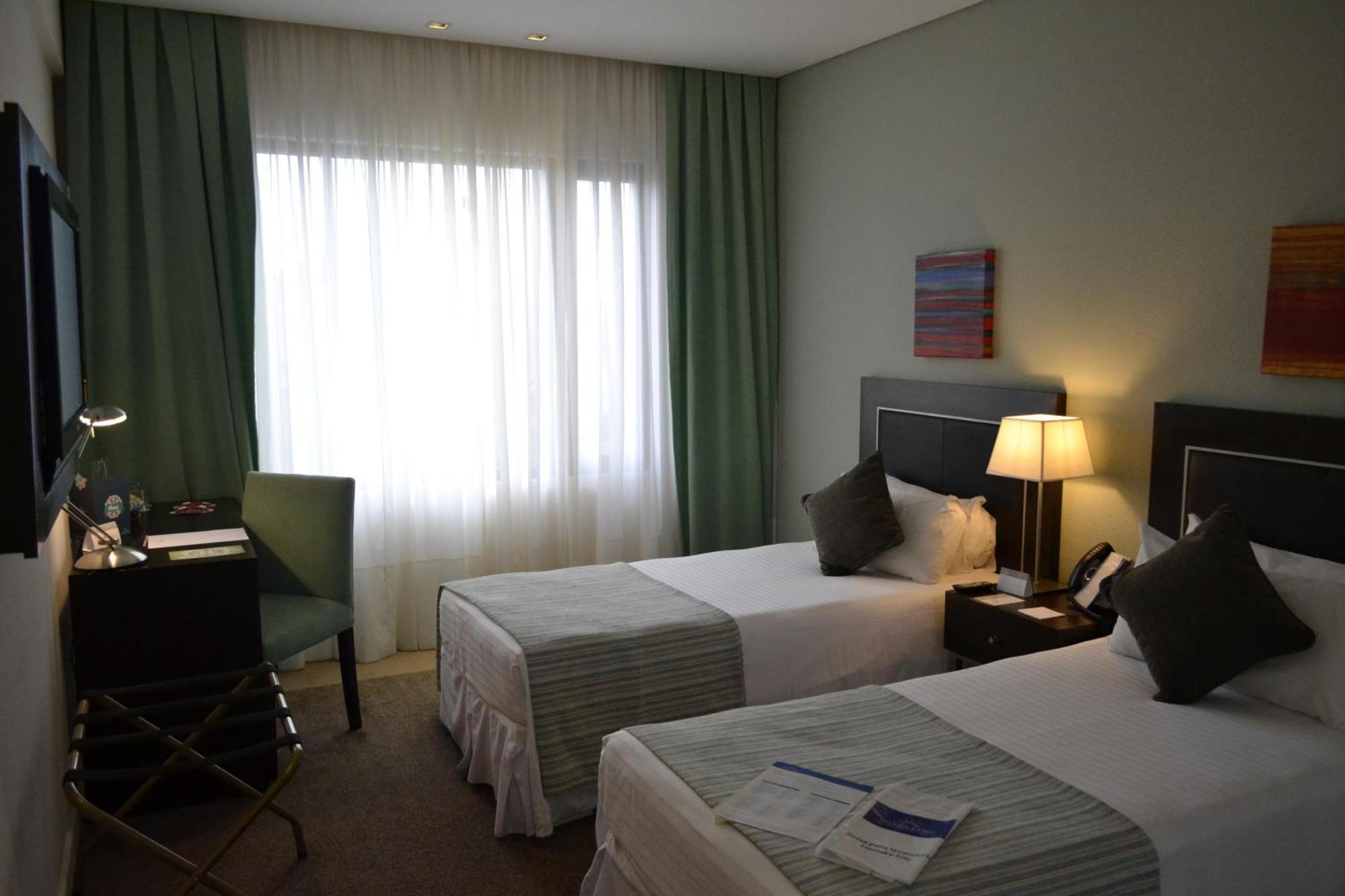 Hotel Uthgra Sasso Mar del Plata Habitación foto
